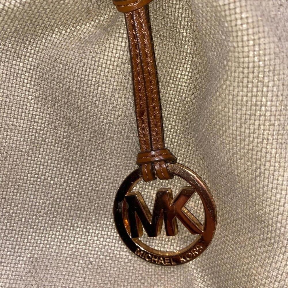 Michael Kors Marina Large Tote - Picture 2 of 5